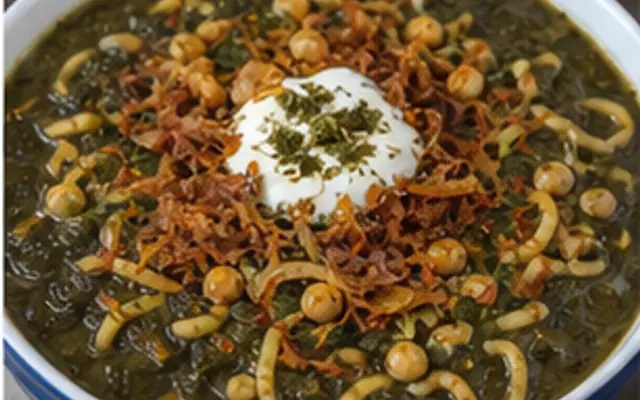آش رشته برای سفره افطار